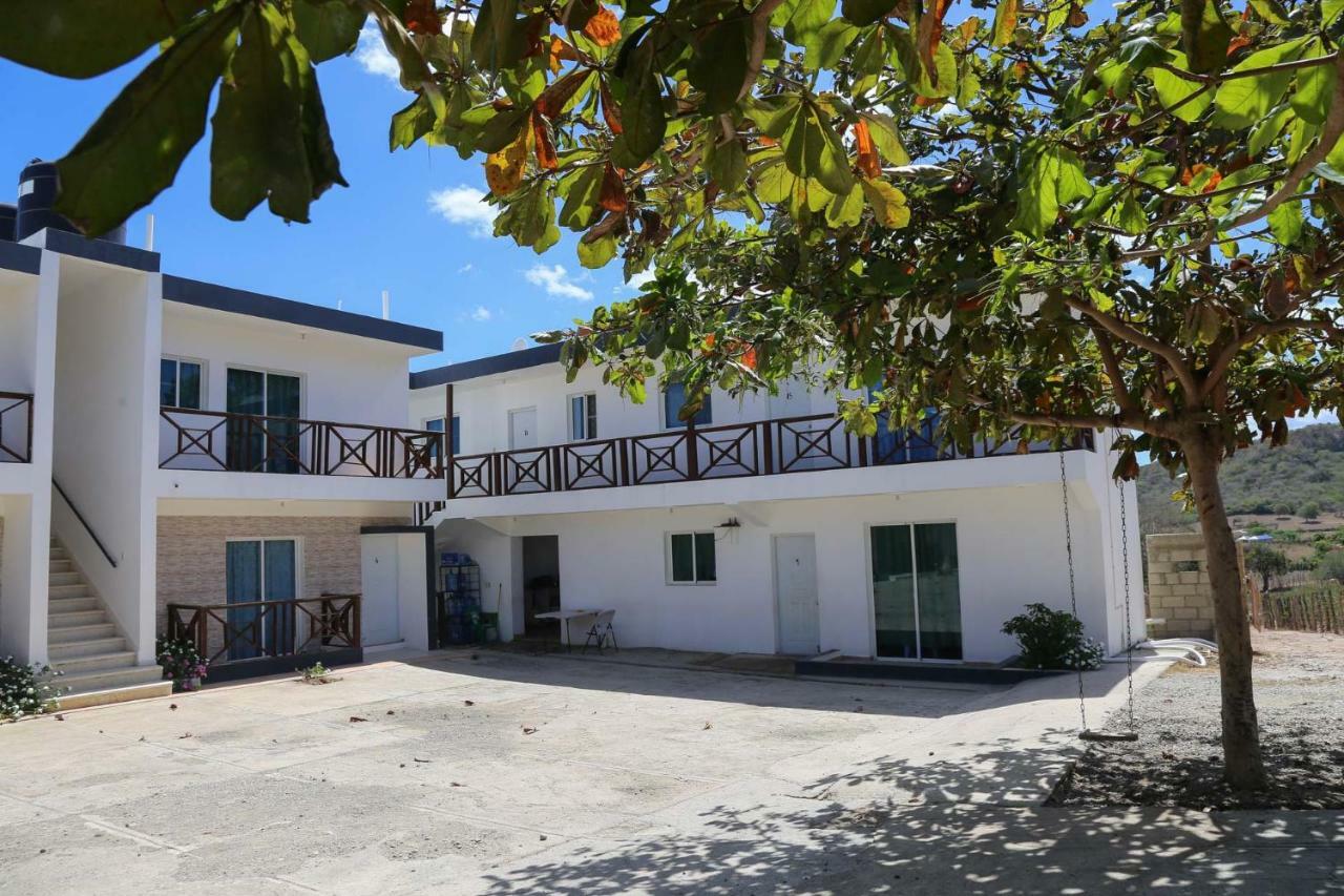 Ensenada Resort 푼타 루시아 외부 사진