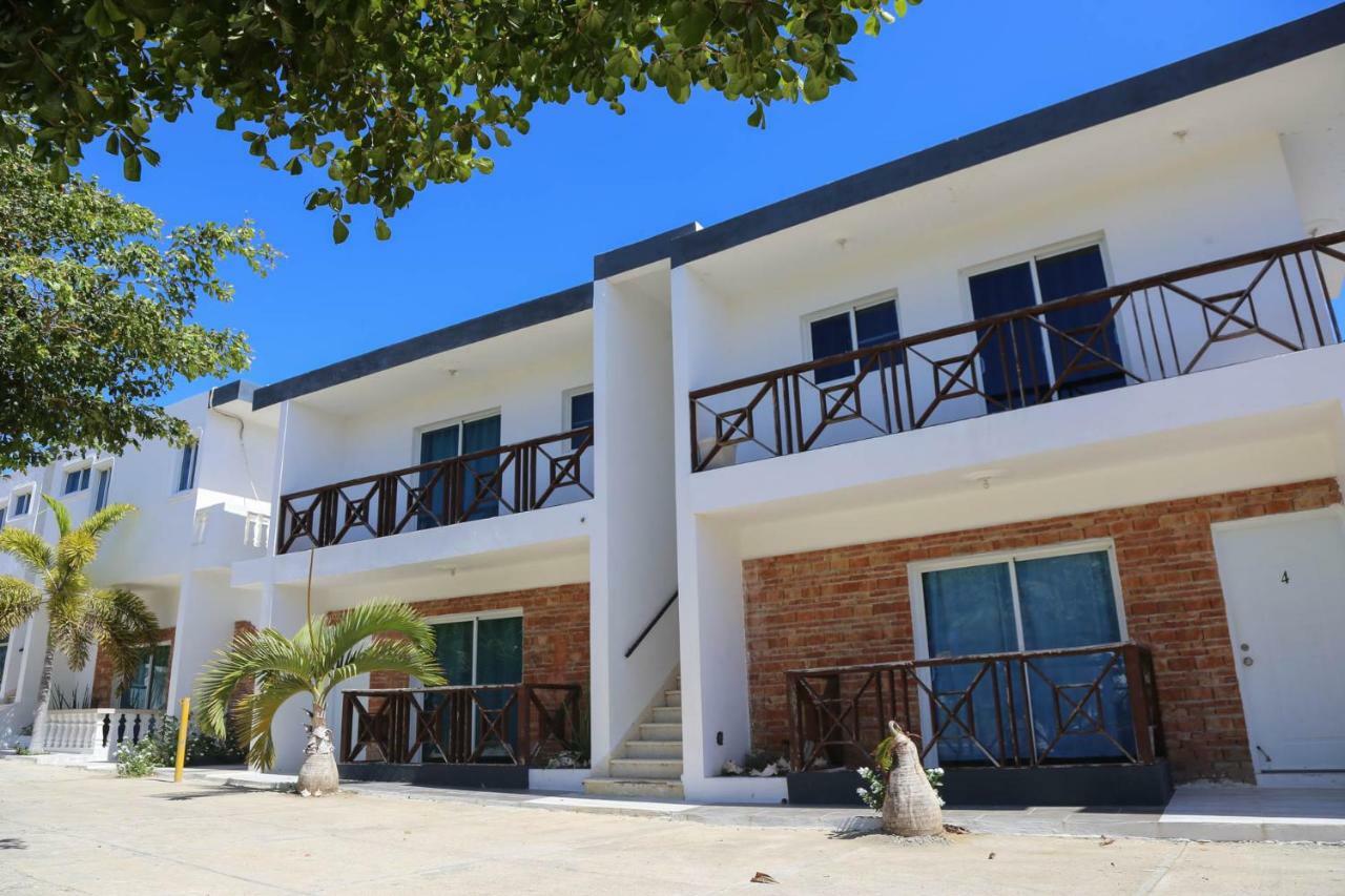 Ensenada Resort 푼타 루시아 외부 사진