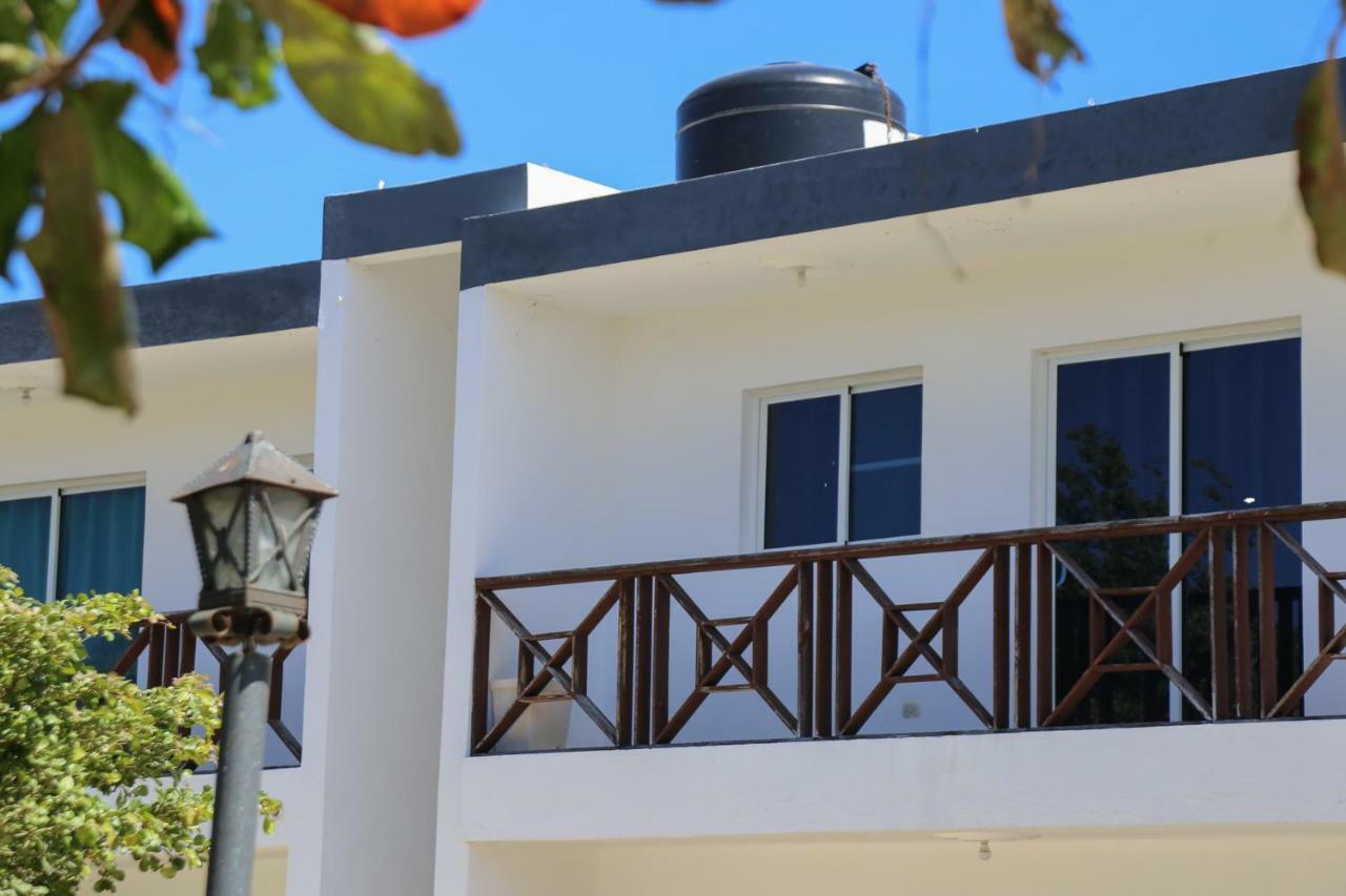 Ensenada Resort 푼타 루시아 외부 사진